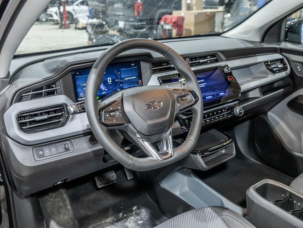 2027 Chevrolet Bolt in St-Jérôme, Quebec - 12 - w1024h768px