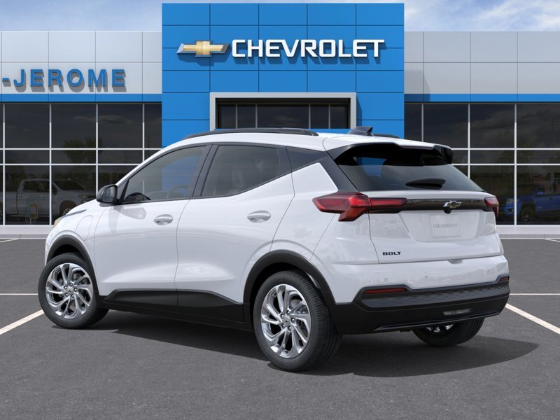 2027 Chevrolet Bolt in St-Jérôme, Quebec - 3 - w1024h768px