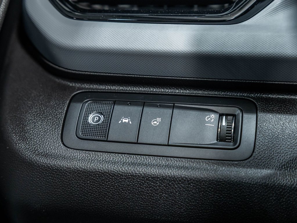 2027 Chevrolet Bolt in St-Jérôme, Quebec - 24 - w1024h768px