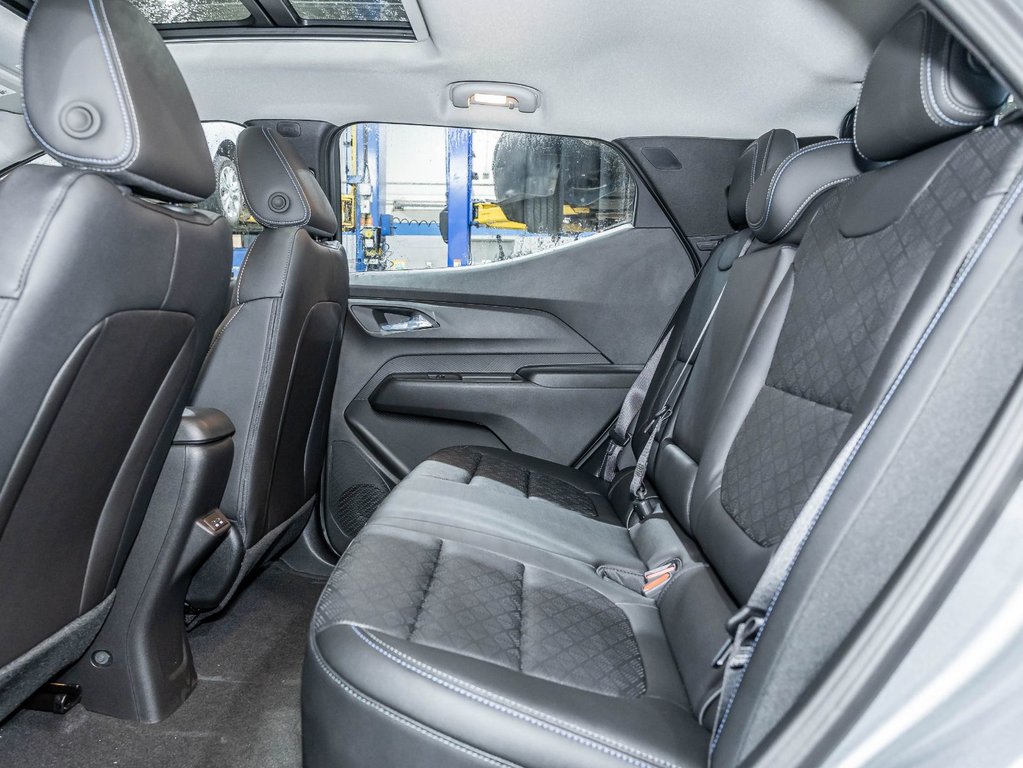 2027 Chevrolet Bolt in St-Jérôme, Quebec - 28 - w1024h768px