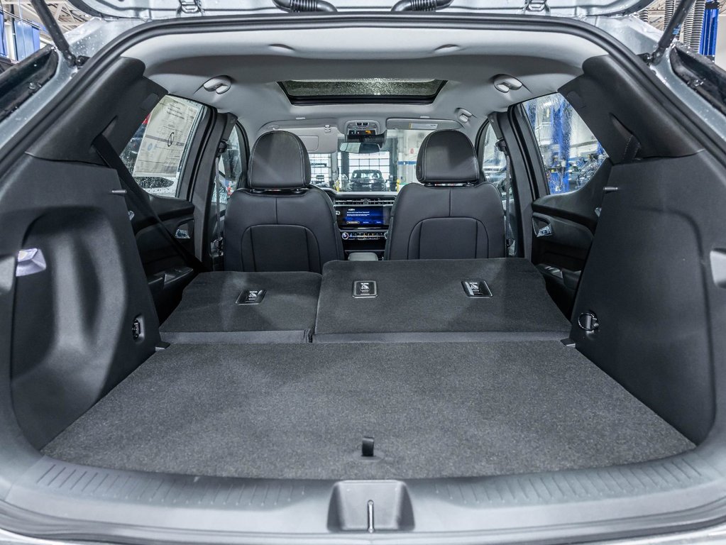 2027 Chevrolet Bolt in St-Jérôme, Quebec - 30 - w1024h768px
