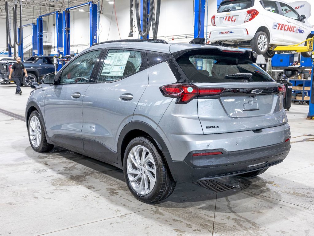 2027 Chevrolet Bolt in St-Jérôme, Quebec - 6 - w1024h768px
