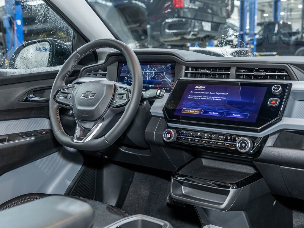 2027 Chevrolet Bolt in St-Jérôme, Quebec - 27 - w1024h768px