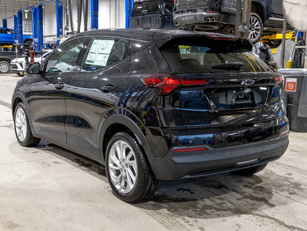 2027 Chevrolet Bolt in St-Jérôme, Quebec - 6 - w1024h768px