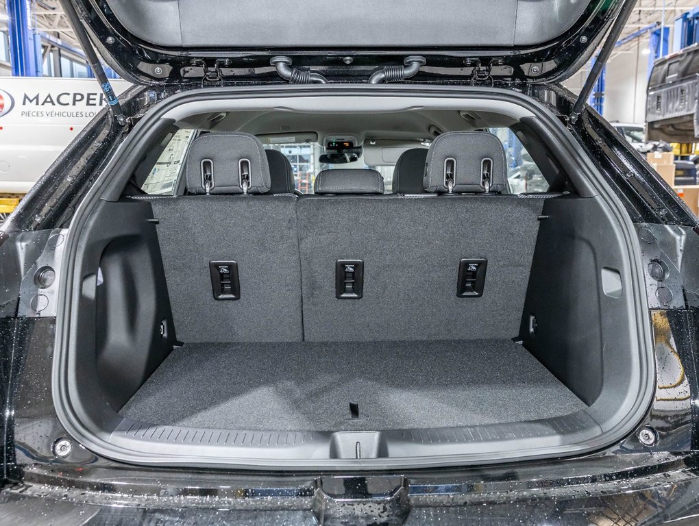 2027 Chevrolet Bolt in St-Jérôme, Quebec - 29 - w1024h768px