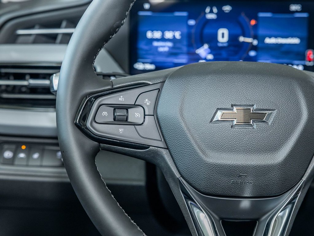 2027 Chevrolet Bolt in St-Jérôme, Quebec - 11 - w1024h768px