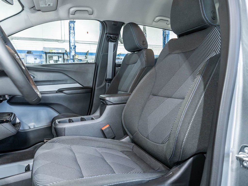 Chevrolet Bolt  2027 à St-Jérôme, Québec - 11 - w1024h768px