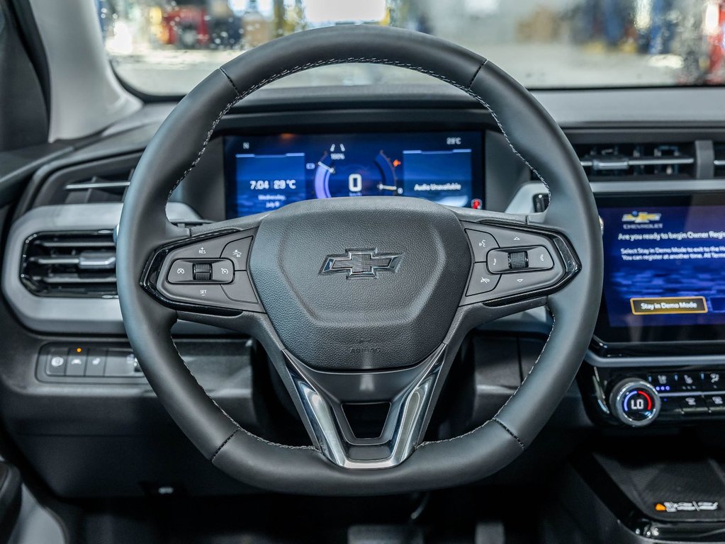2027 Chevrolet Bolt in St-Jérôme, Quebec - 13 - w1024h768px