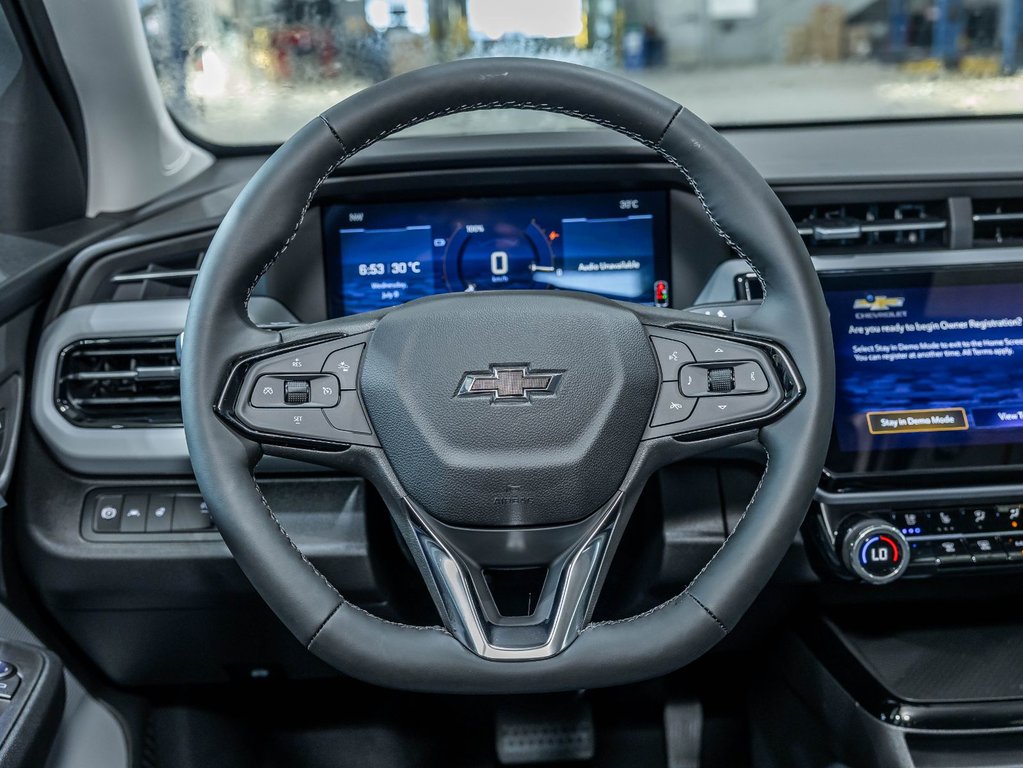 2027 Chevrolet Bolt in St-Jérôme, Quebec - 13 - w1024h768px