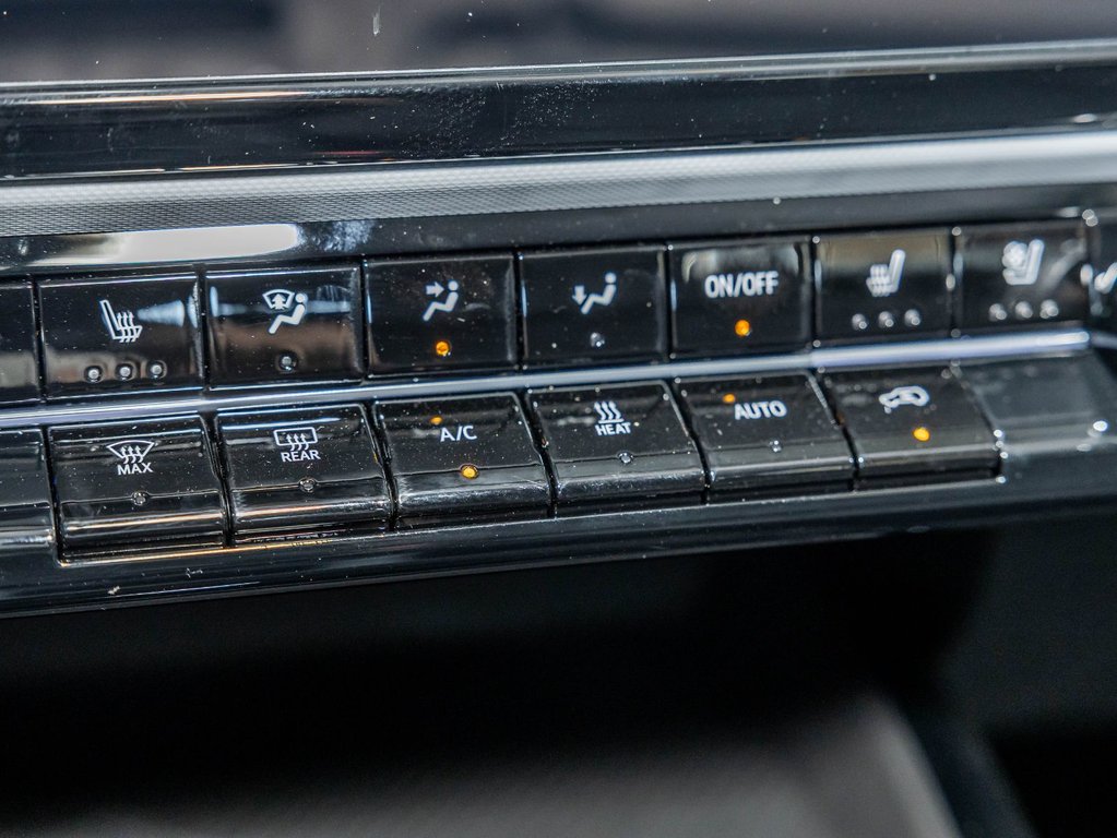 2027 Chevrolet Bolt in St-Jérôme, Quebec - 22 - w1024h768px