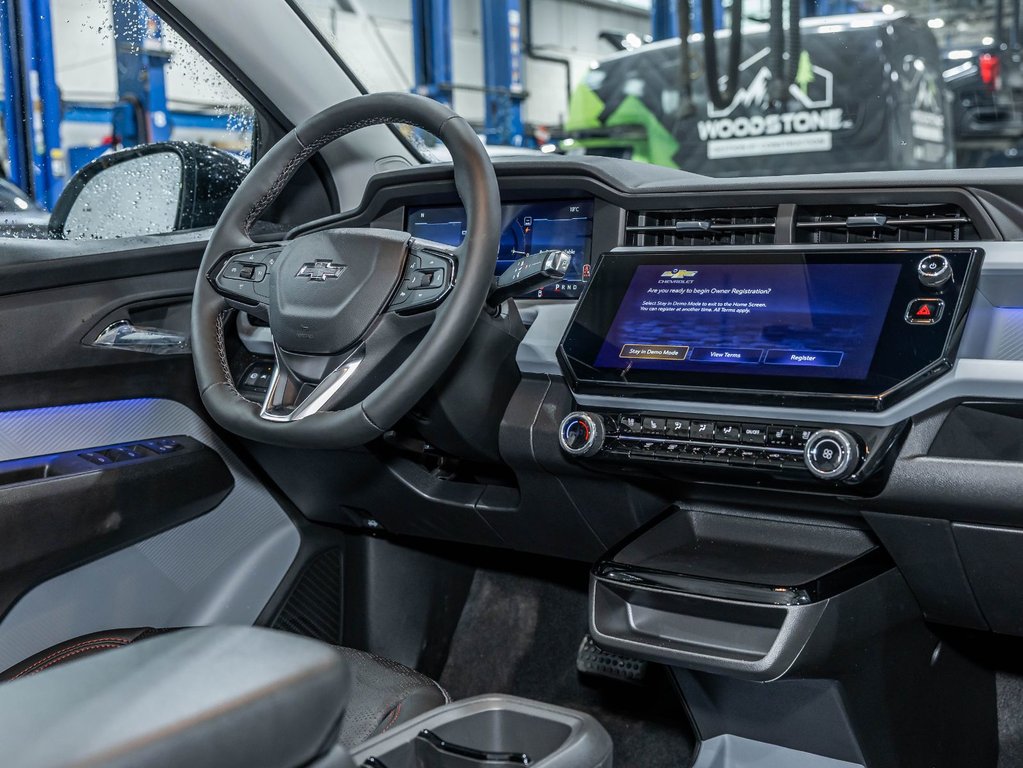 2027 Chevrolet Bolt in St-Jérôme, Quebec - 26 - w1024h768px