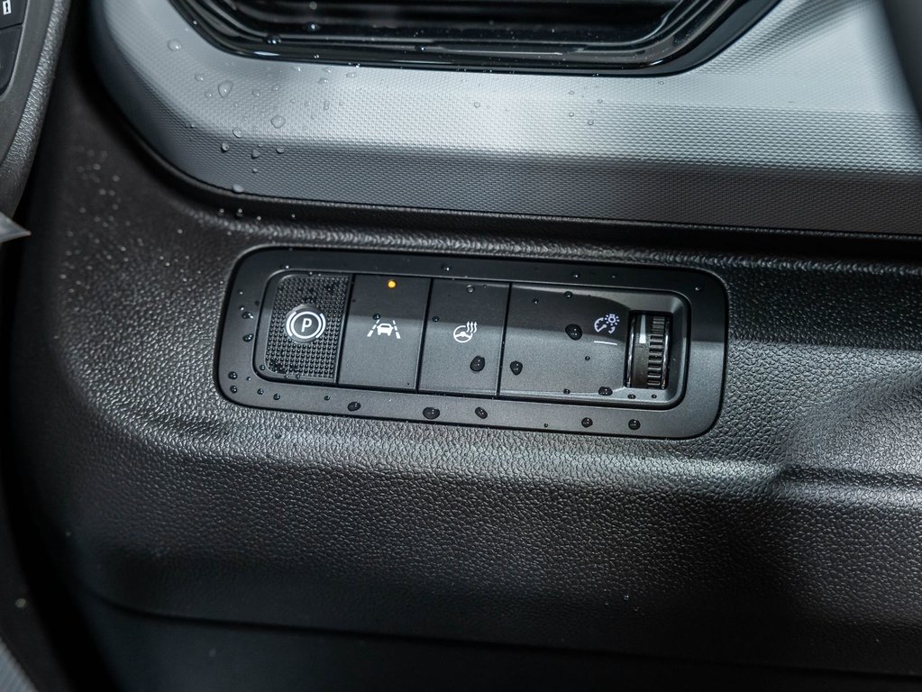 2027 Chevrolet Bolt in St-Jérôme, Quebec - 23 - w1024h768px