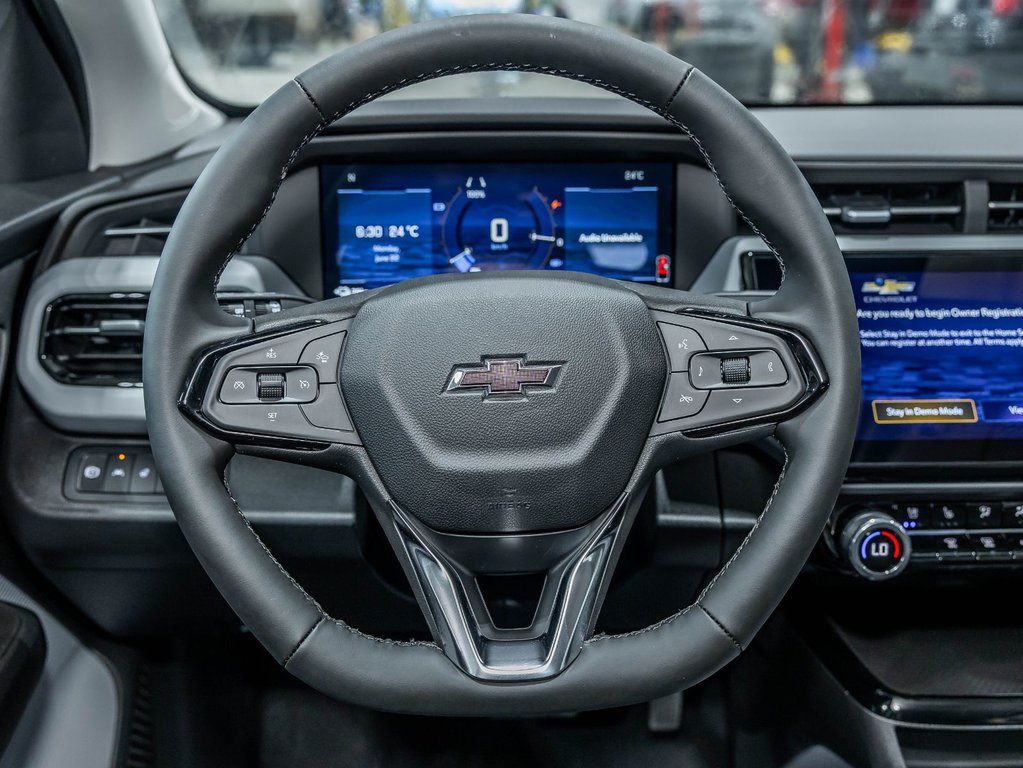 2027 Chevrolet Bolt in St-Jérôme, Quebec - 13 - w1024h768px