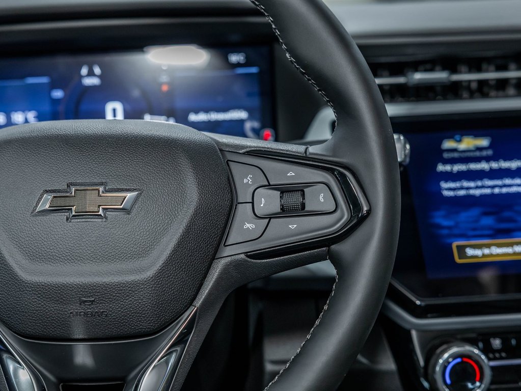 2027 Chevrolet Bolt in St-Jérôme, Quebec - 13 - w1024h768px