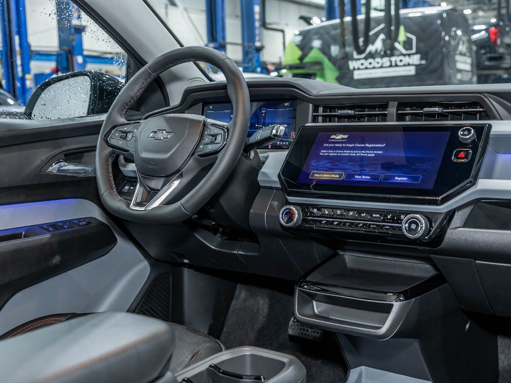 2027 Chevrolet Bolt in St-Jérôme, Quebec - 22 - w1024h768px
