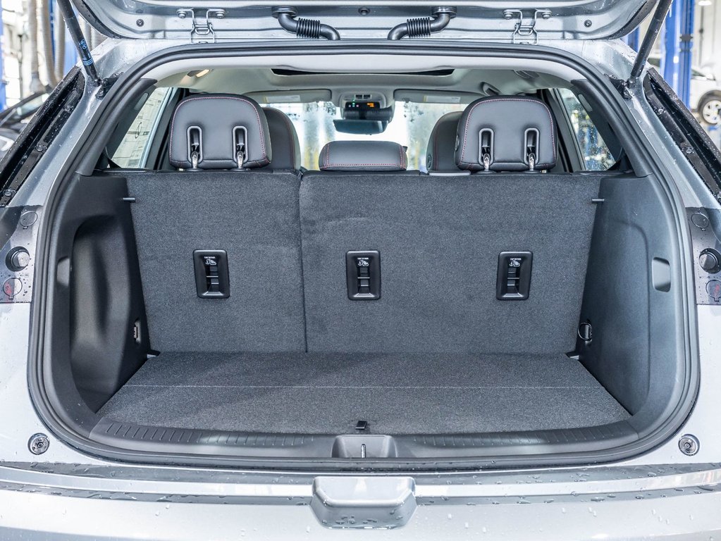 2027 Chevrolet Bolt in St-Jérôme, Quebec - 29 - w1024h768px