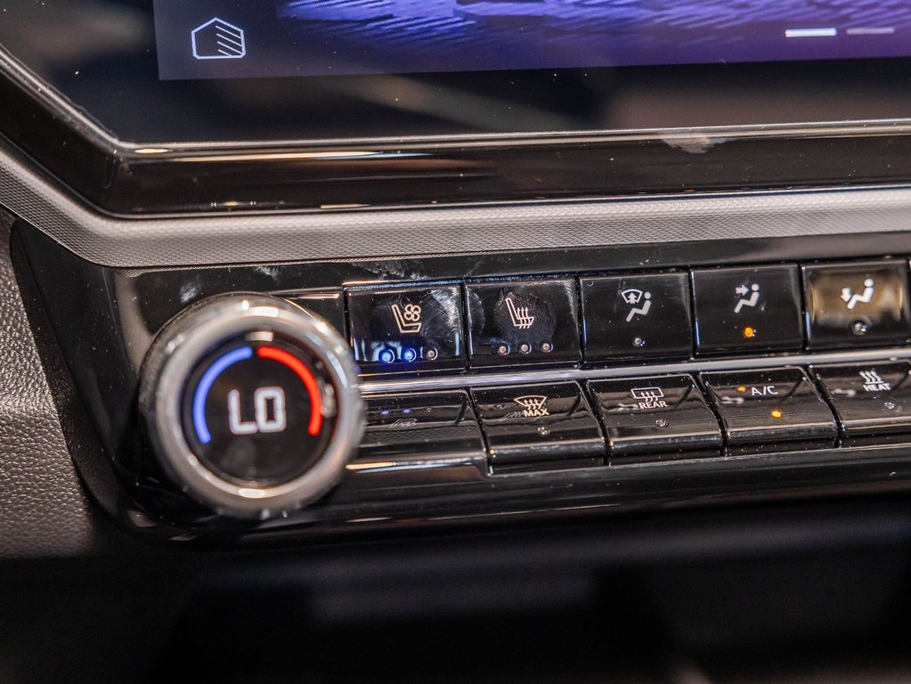 2027 Chevrolet Bolt in St-Jérôme, Quebec - 20 - w1024h768px