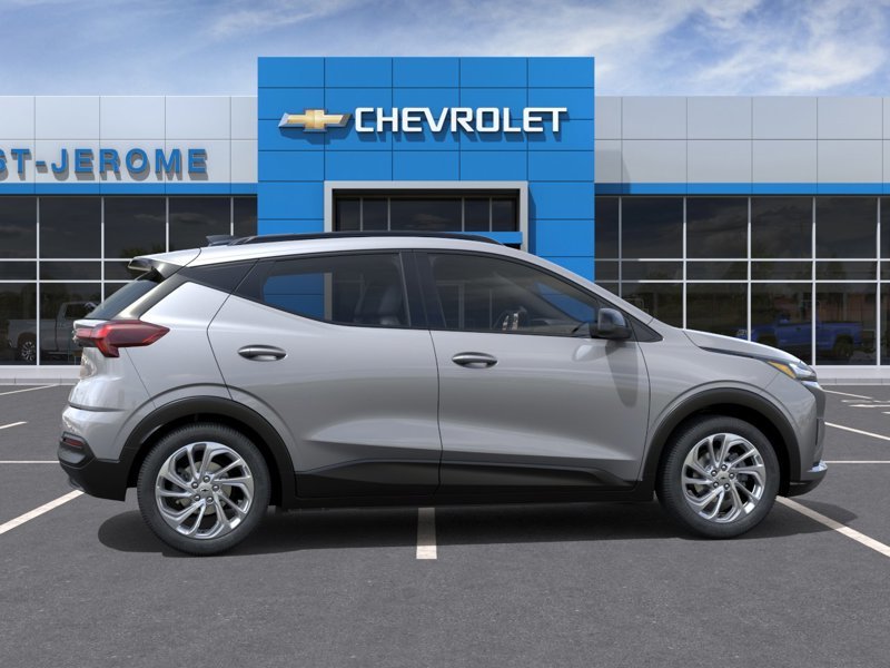 2027 Chevrolet Bolt in St-Jérôme, Quebec - 5 - w1024h768px