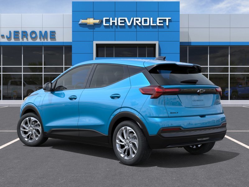 2027 Chevrolet Bolt in St-Jérôme, Quebec - 3 - w1024h768px