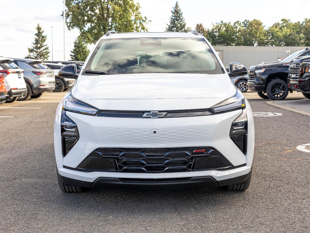 2027 Chevrolet Bolt in St-Jérôme, Quebec - 2 - w1024h768px