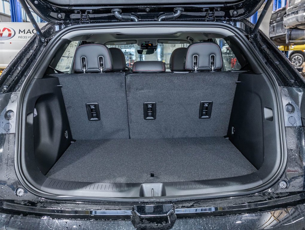 2027 Chevrolet Bolt in St-Jérôme, Quebec - 30 - w1024h768px
