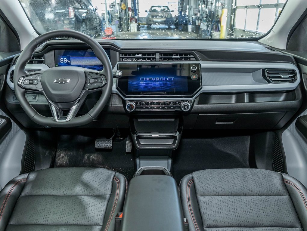 2027 Chevrolet Bolt in St-Jérôme, Quebec - 4 - w1024h768px