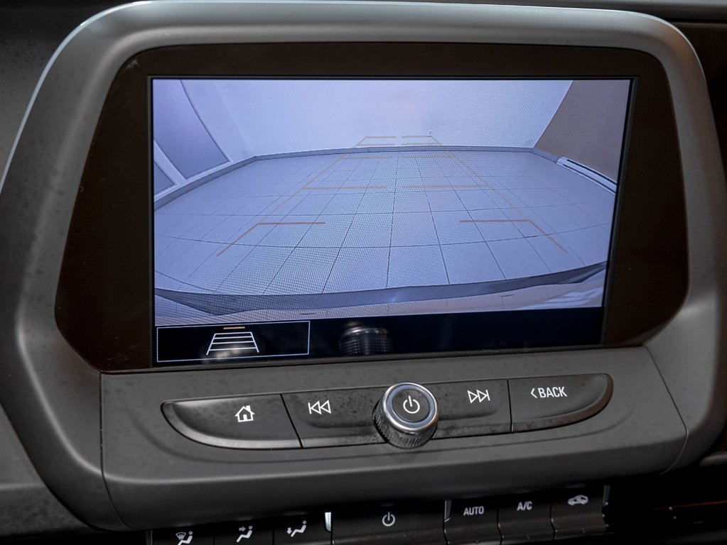 2020 Chevrolet Camaro in St-Jérôme, Quebec - 17 - w1024h768px