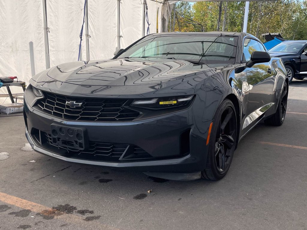 2020 Chevrolet Camaro in St-Jérôme, Quebec - 1 - w1024h768px