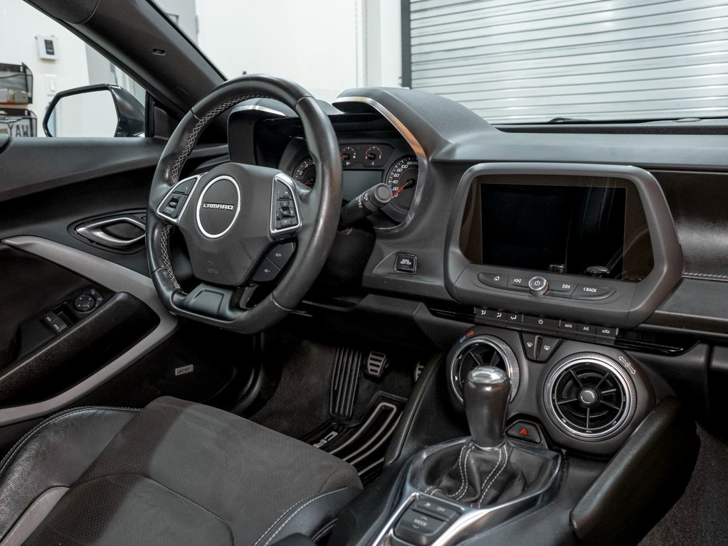 2020 Chevrolet Camaro in St-Jérôme, Quebec - 27 - w1024h768px