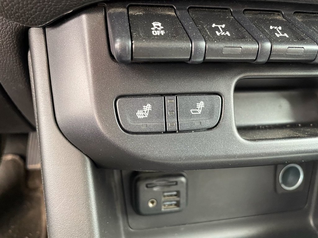2021 Chevrolet Colorado in St-Jérôme, Quebec - 13 - w1024h768px