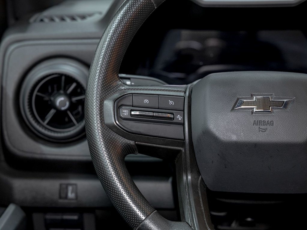 2023 Chevrolet Colorado in St-Jérôme, Quebec - 14 - w1024h768px