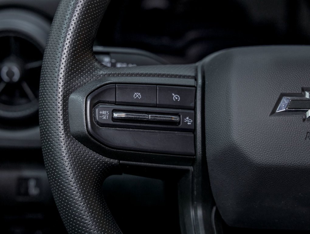 2024 Chevrolet Colorado in St-Jérôme, Quebec - 14 - w1024h768px