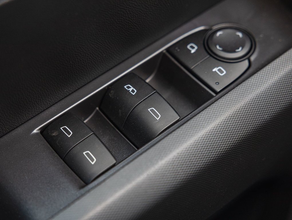 2025 Chevrolet Colorado in St-Jérôme, Quebec - 25 - w1024h768px