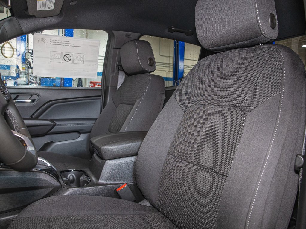 2025 Chevrolet Colorado in St-Jérôme, Quebec - 11 - w1024h768px