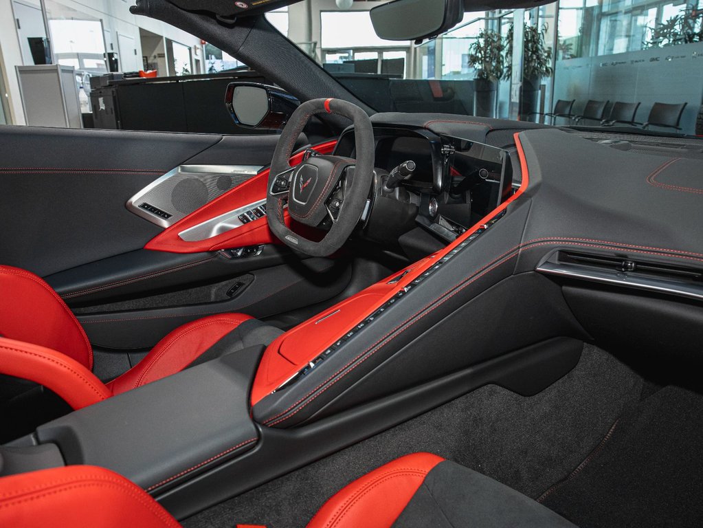 2025 Chevrolet CORVETTE Z06 in St-Jérôme, Quebec - 28 - w1024h768px