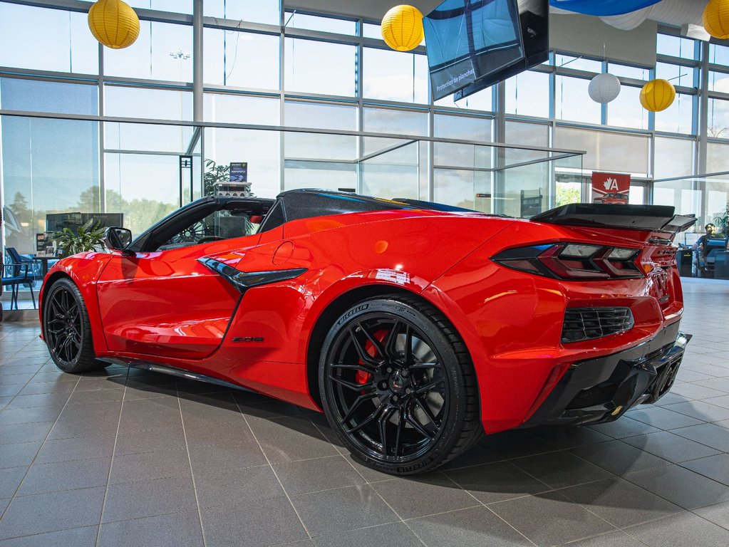 2025 Chevrolet CORVETTE Z06 in St-Jérôme, Quebec - 5 - w1024h768px