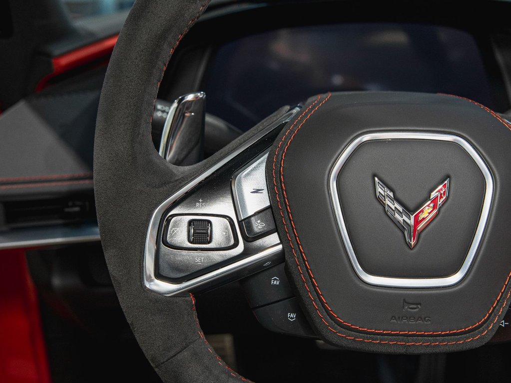 2025 Chevrolet CORVETTE Z06 in St-Jérôme, Quebec - 14 - w1024h768px