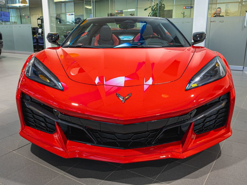 2025 Chevrolet CORVETTE Z06 in St-Jérôme, Quebec - 2 - w1024h768px