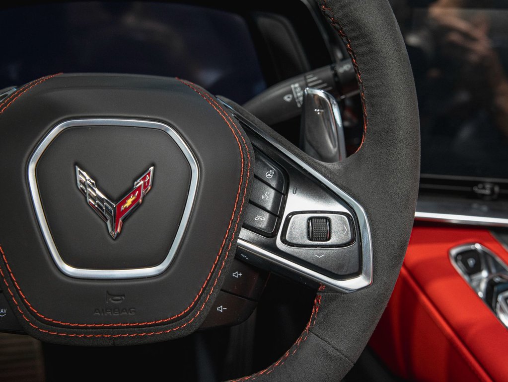 2025 Chevrolet CORVETTE Z06 in St-Jérôme, Quebec - 15 - w1024h768px