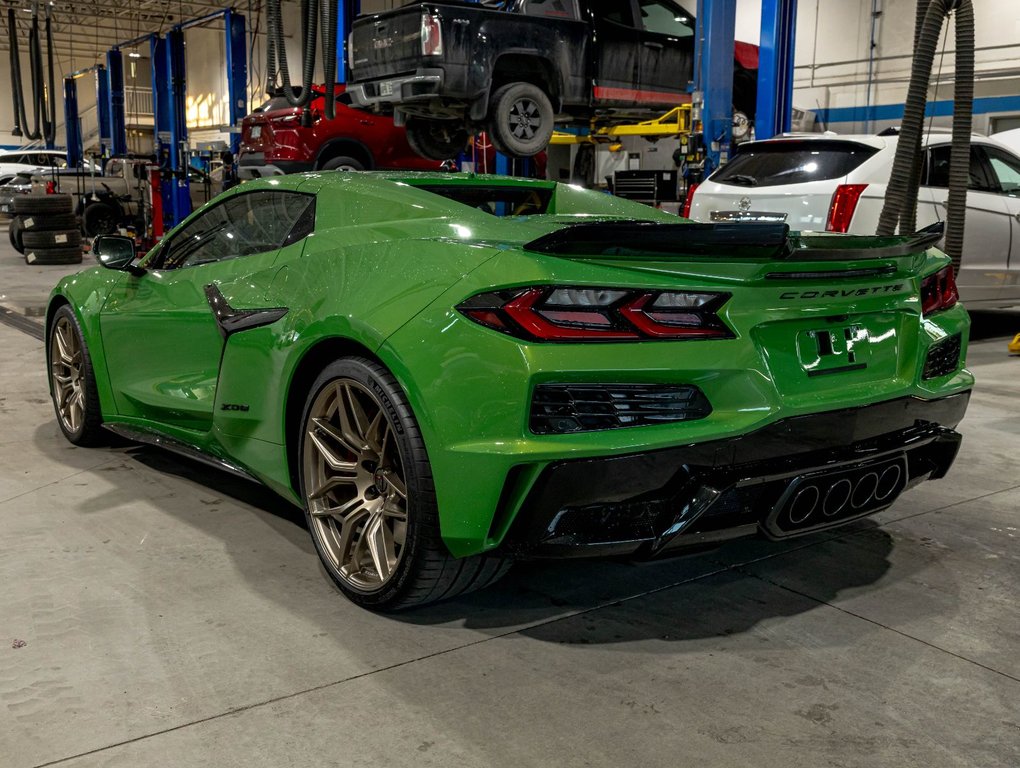 2026 Chevrolet Corvette Z06 in St-Jérôme, Quebec - 5 - w1024h768px