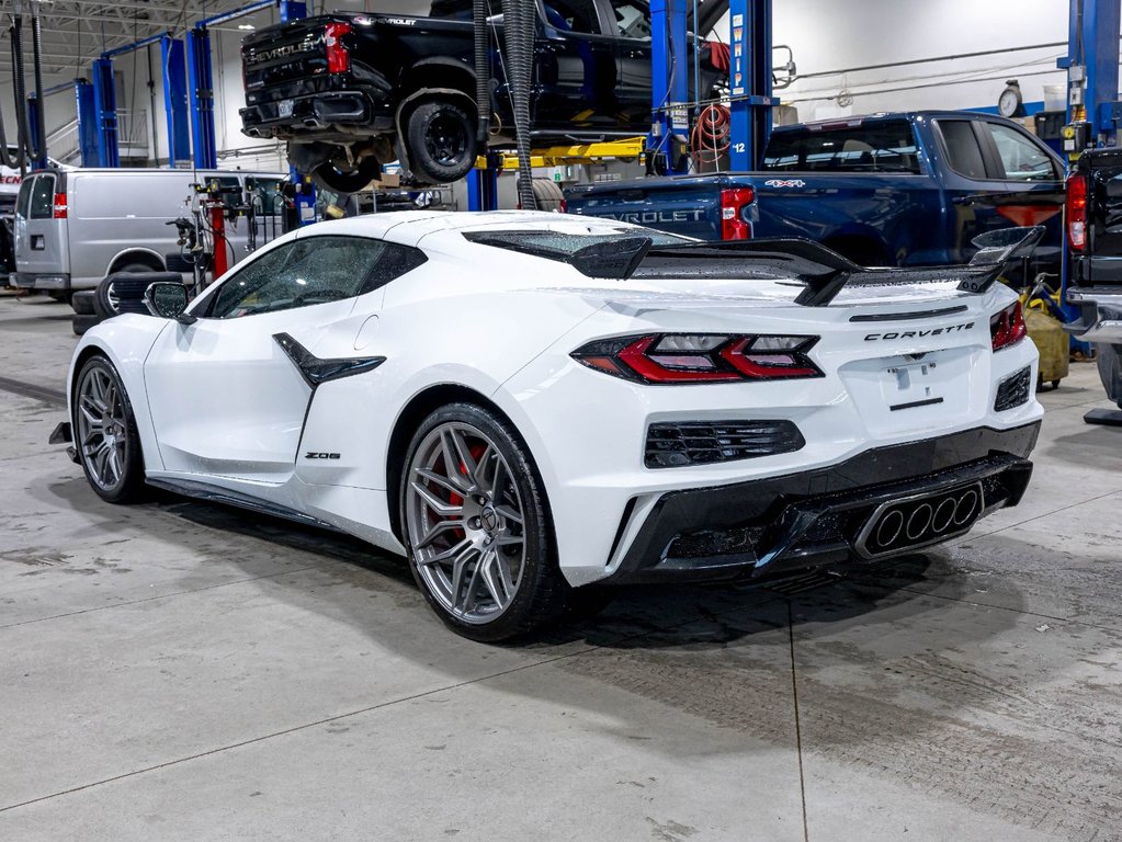 Chevrolet Corvette Z06  2027 à St-Jérôme, Québec - 6 - w1024h768px