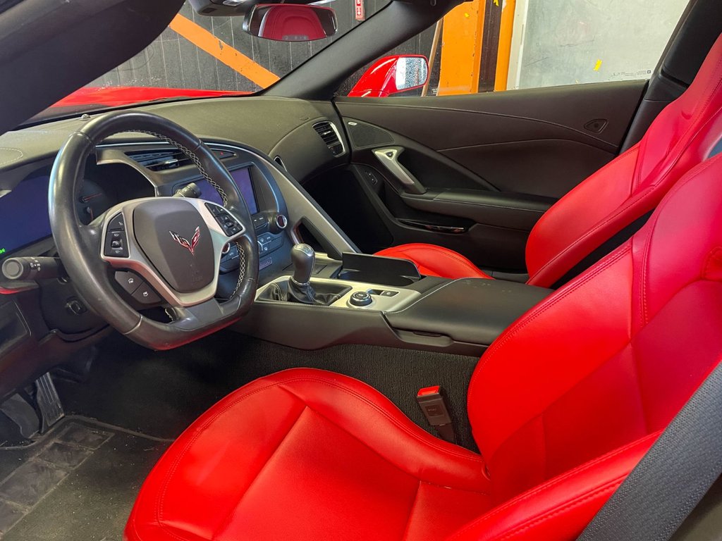 2019 Chevrolet Corvette in St-Jérôme, Quebec - 4 - w1024h768px
