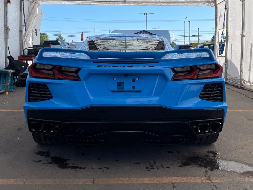 Chevrolet Corvette  2021 à St-Jérôme, Québec - 6 - w1024h768px
