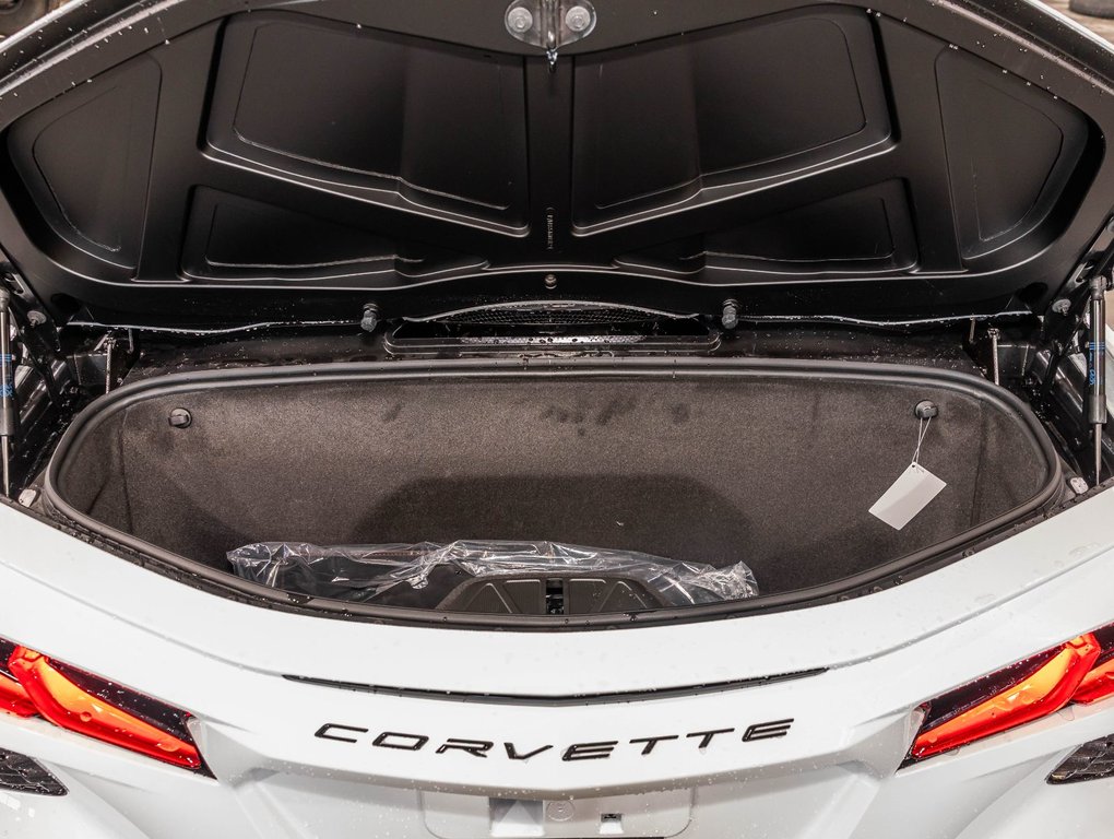 2026 Chevrolet Corvette in St-Jérôme, Quebec - 27 - w1024h768px