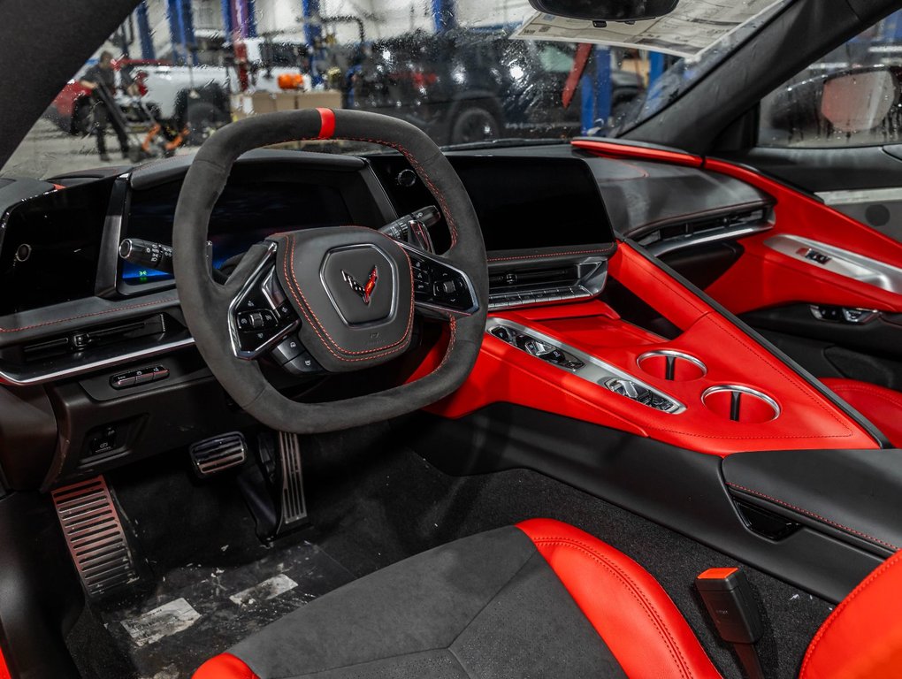 2026 Chevrolet Corvette in St-Jérôme, Quebec - 4 - w1024h768px
