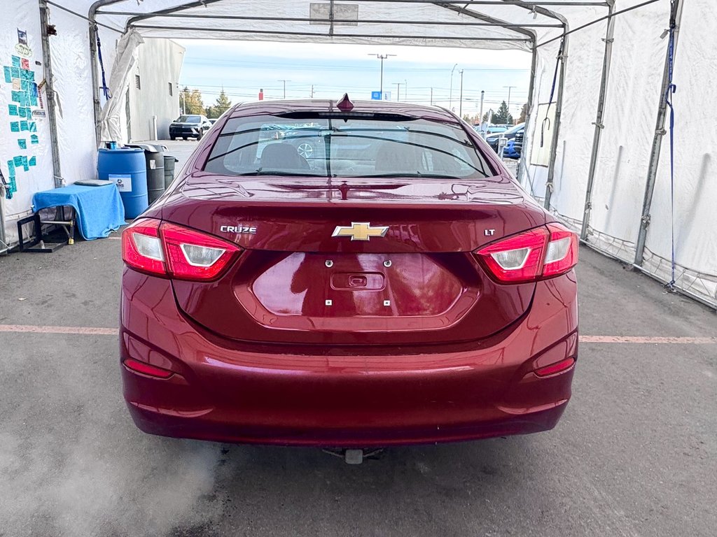 Chevrolet Cruze  2017 à St-Jérôme, Québec - 6 - w1024h768px