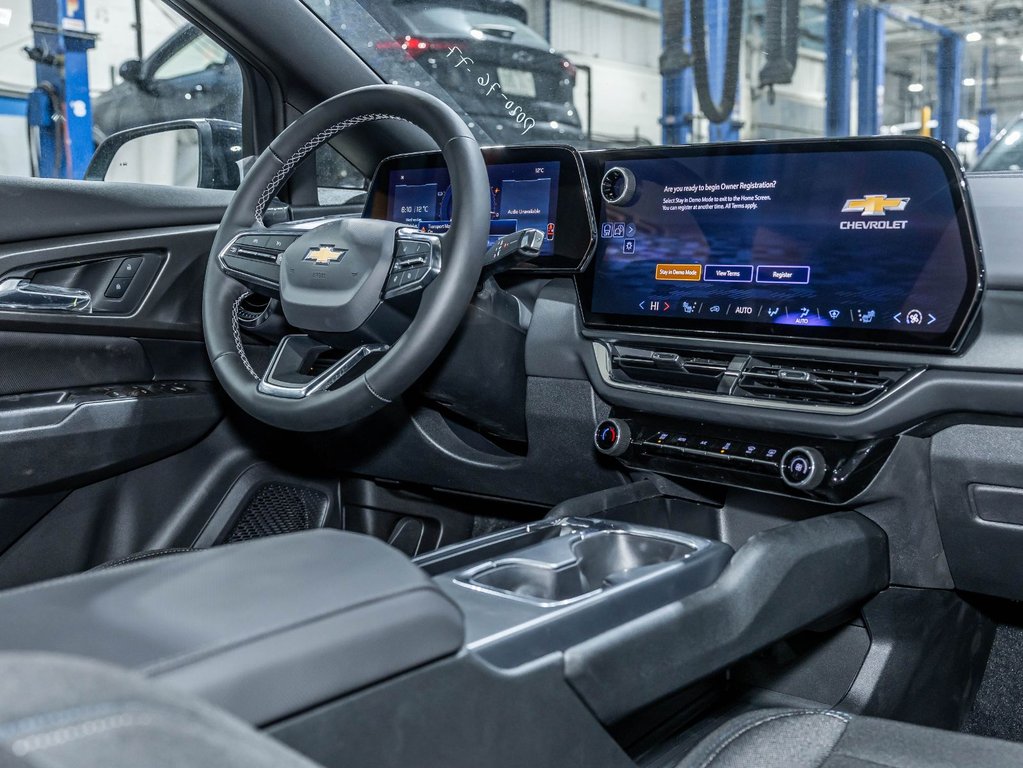 Chevrolet Equinox EV  2027 à St-Jérôme, Québec - 24 - w1024h768px