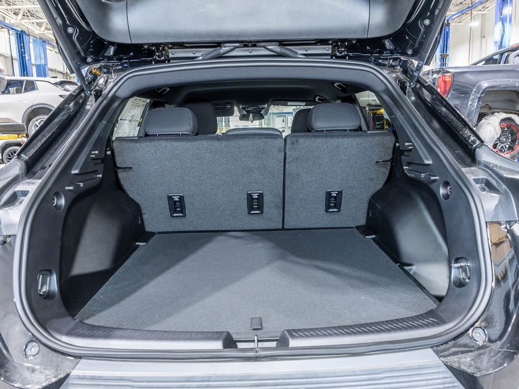 2027 Chevrolet Equinox EV in St-Jérôme, Quebec - 28 - w1024h768px