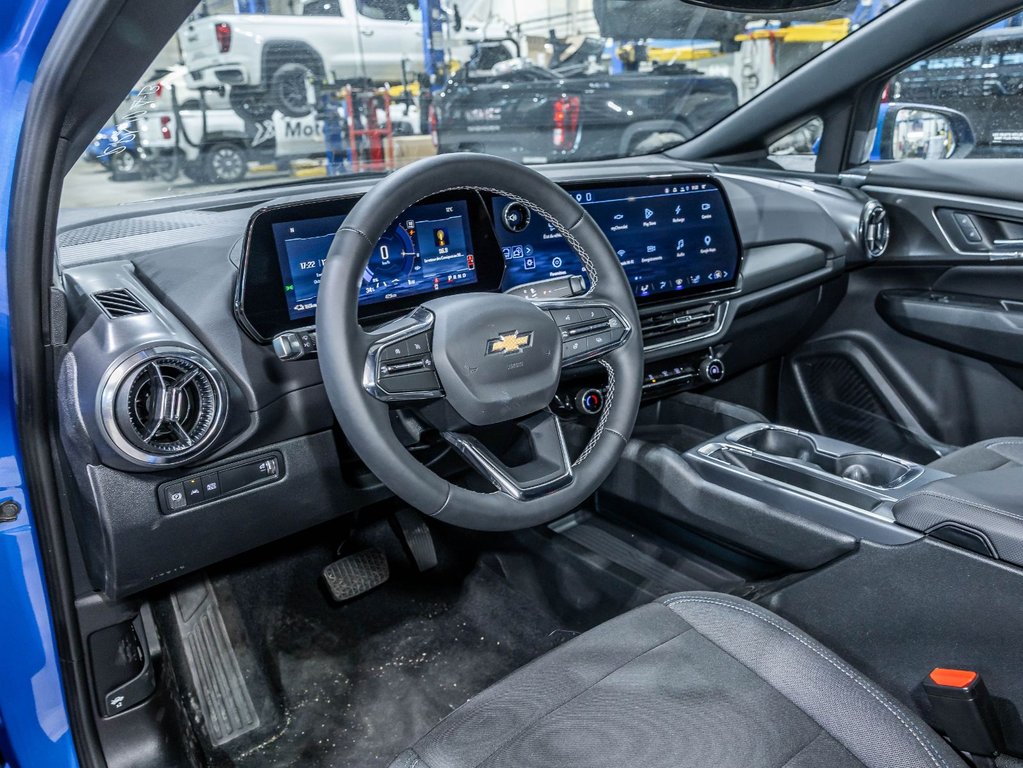 Chevrolet Equinox EV  2027 à St-Jérôme, Québec - 12 - w1024h768px