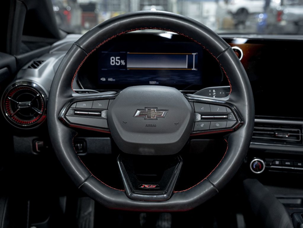 2025 Chevrolet Equinox EV in St-Jérôme, Quebec - 13 - w1024h768px